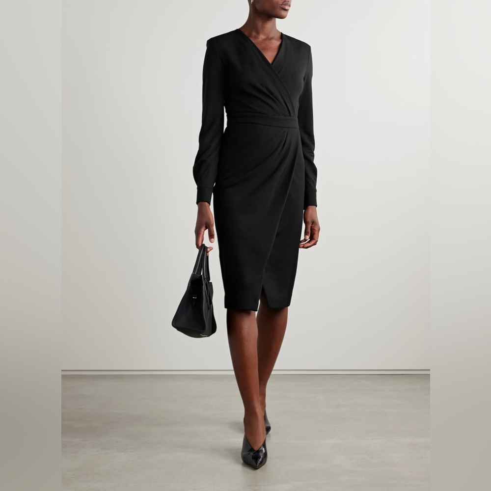 NWT $1590 MaxMara LBD | Silk-crepe Svedese | Size 10 | Timeless Black Dress!